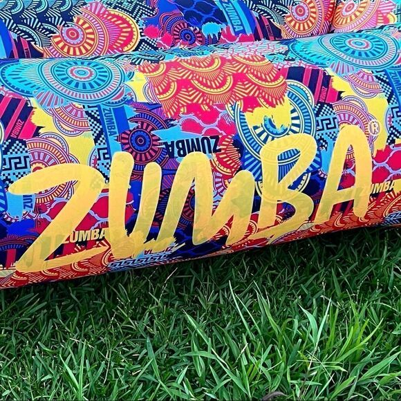 ZUMBA inflatable lounger with carry on tote. Super cute. *Make an offer! - Picture 8 of 17